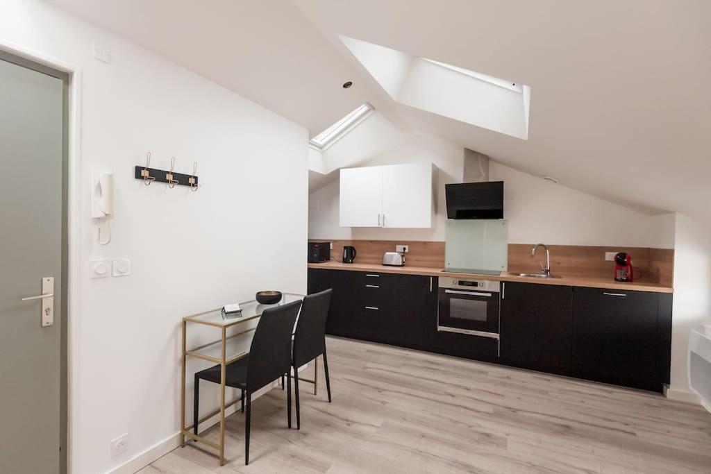 Le Solstice - Apt 60M2 1Ch-4Pers - Appart Hotel Poitiers Zewnętrze zdjęcie
